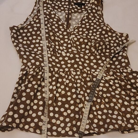 J. Crew Polka Dot Peplum Top. Size 8 - Picture 4 of 10
